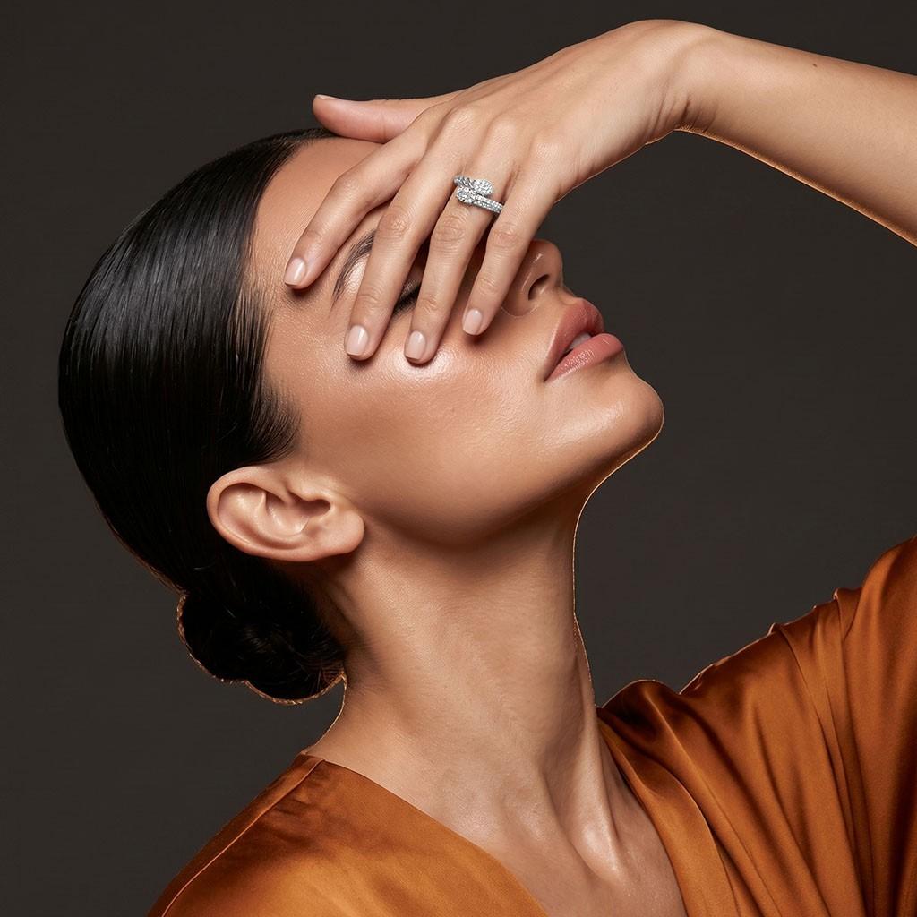 Curb Chain Charm