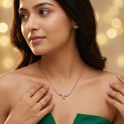 Interwoven Knot Elegance