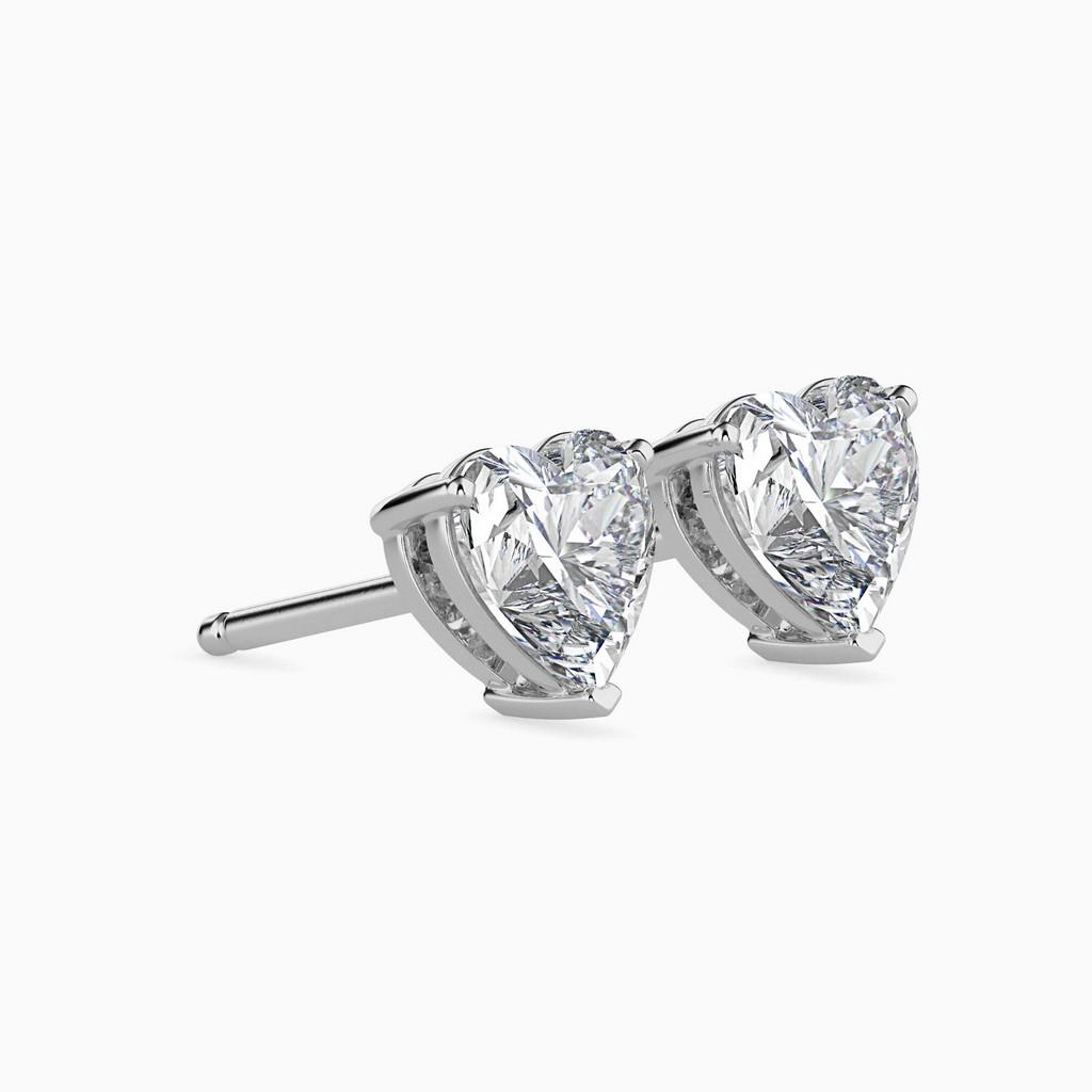 Amour Heart Prong Earring