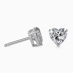 Amour Heart Prong Earring