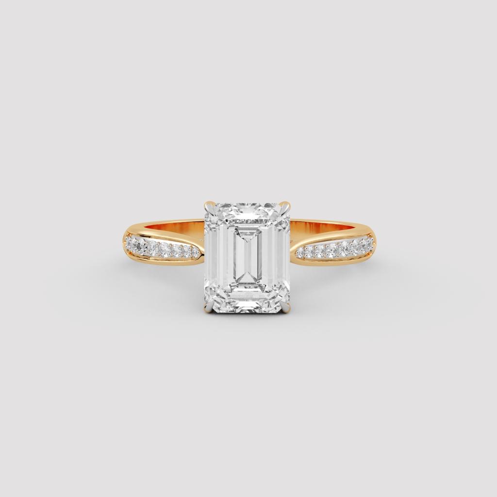 Emerald Majesty Ring