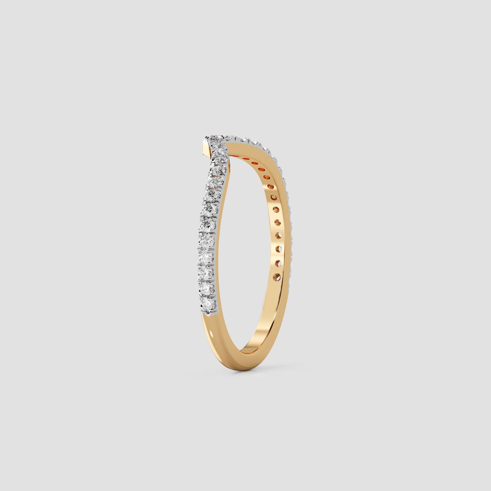Graceful Curve Band Ring