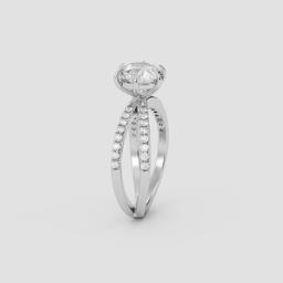 Luminous Split Solitaire Ring