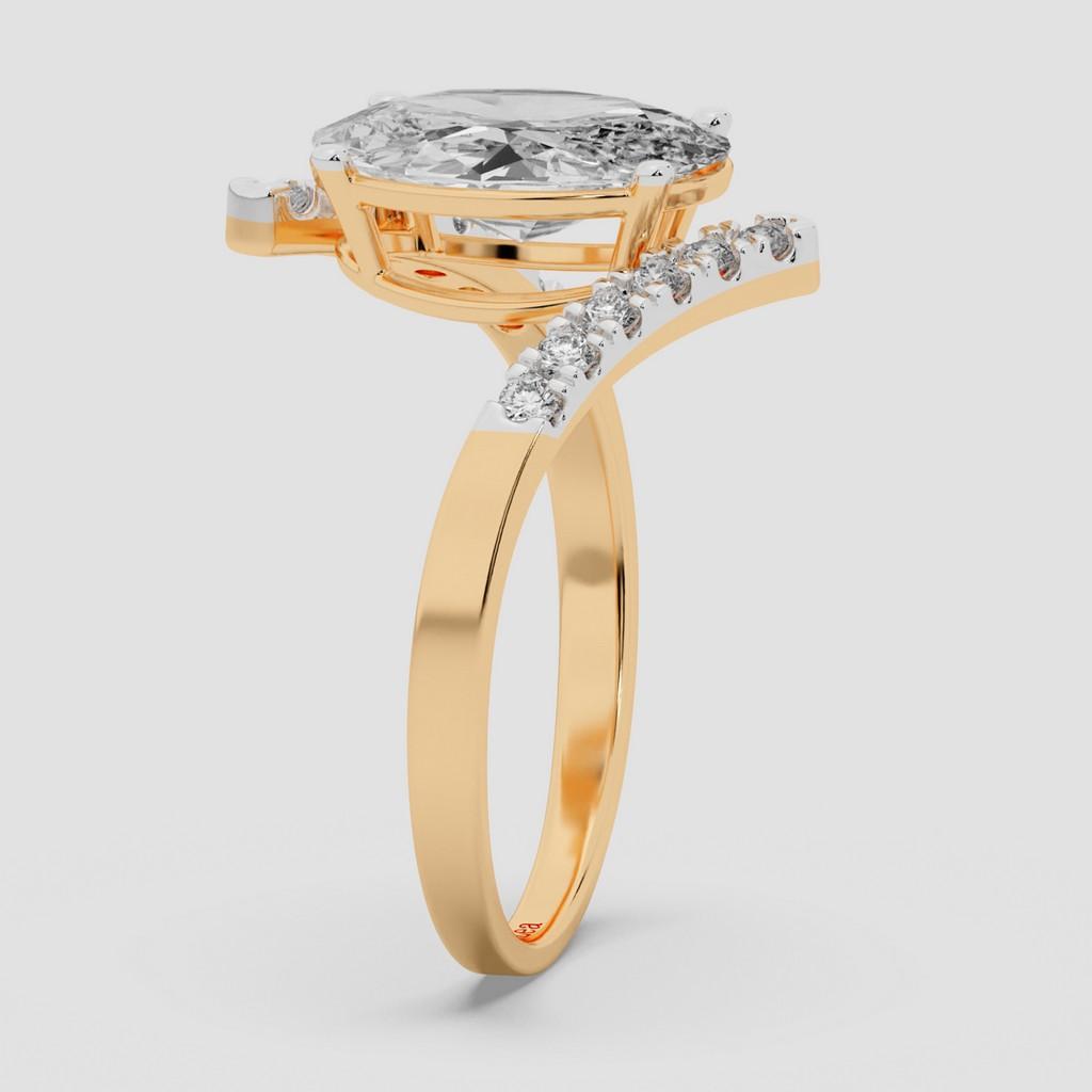 Oval Lumière Solitaire