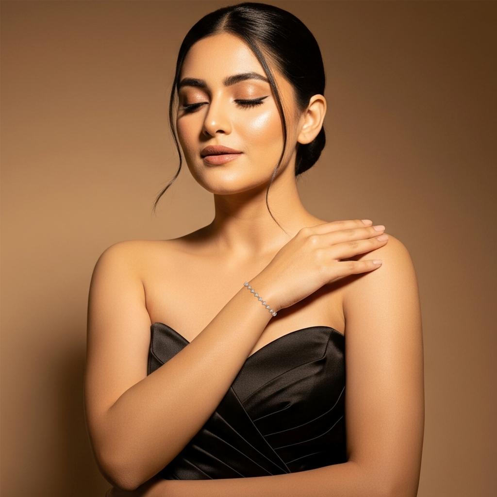 Round Diamond Geometric Bracelet