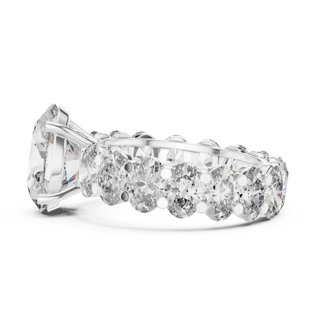 Sculpted Oval Splendor Ring