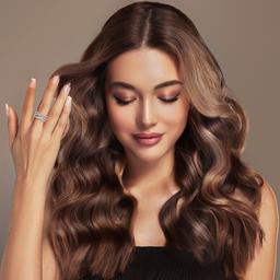 Spiraling Radiance Ring