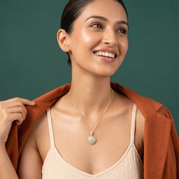 Fashion Halo Circle Pendant